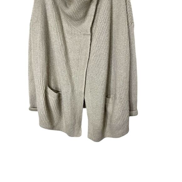 Abercrombie & Fitch Tan Shawl Neck Waterfall Front Sweater Cardigan Size M - Picture 3 of 9